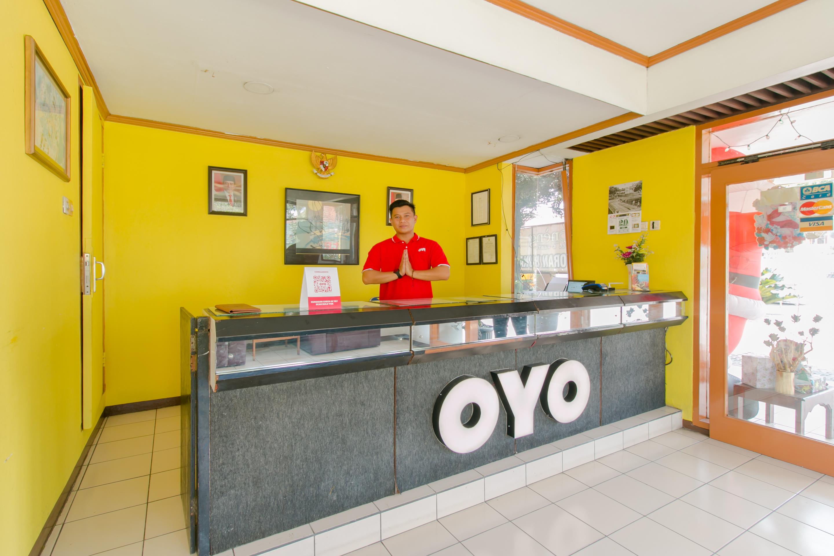 Oyo 1996 Koneng Hotel Cibodas Ngoại thất bức ảnh