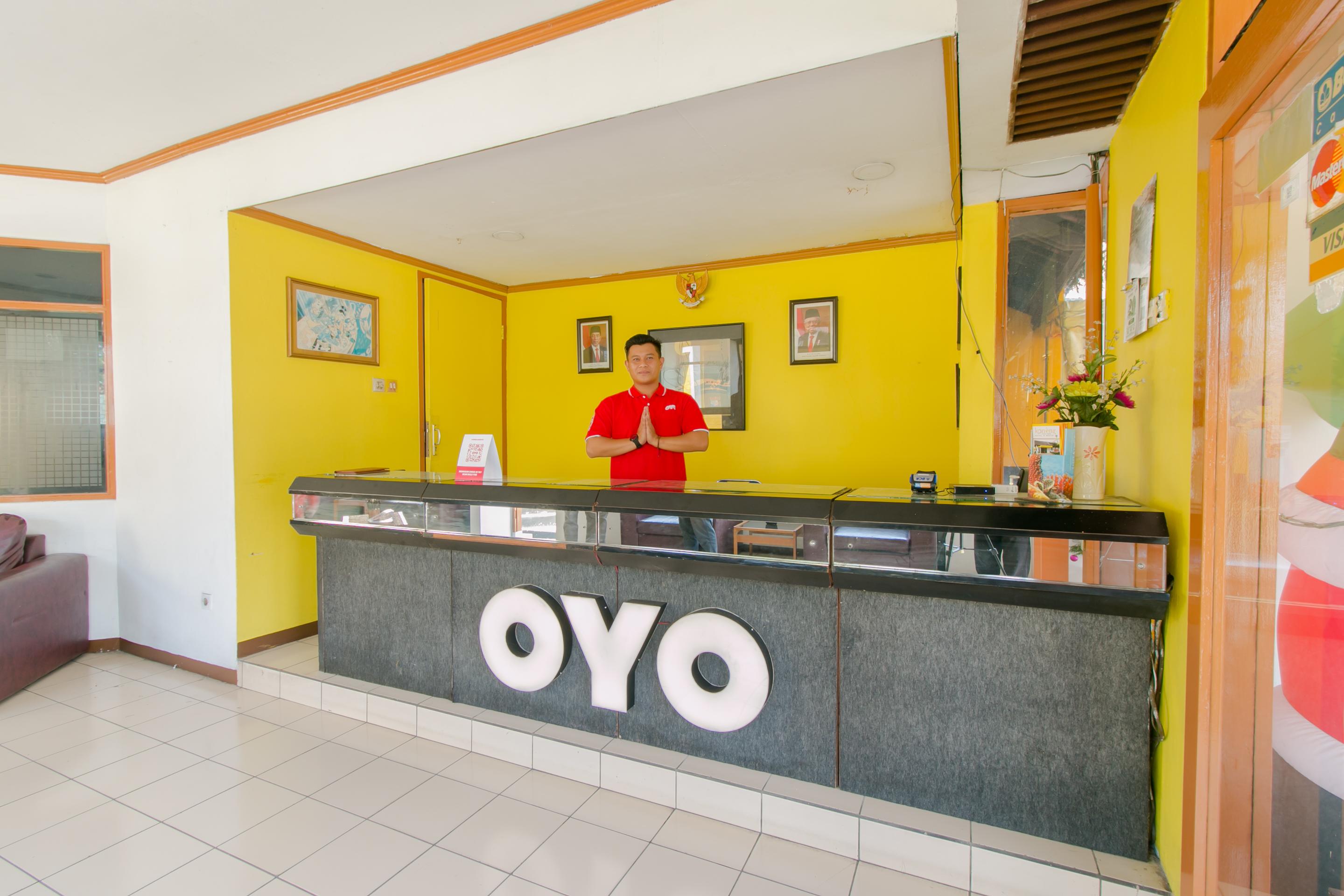 Oyo 1996 Koneng Hotel Cibodas Ngoại thất bức ảnh