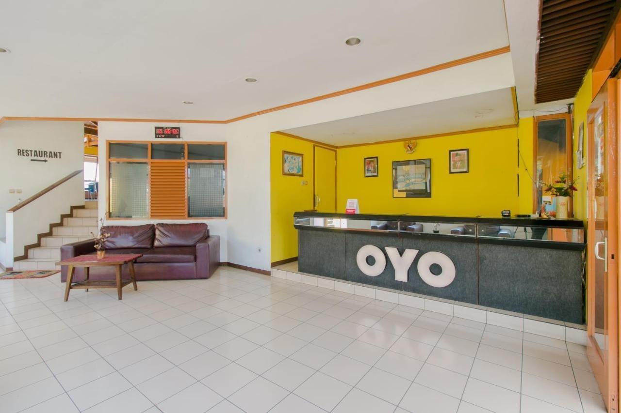 Oyo 1996 Koneng Hotel Cibodas Ngoại thất bức ảnh