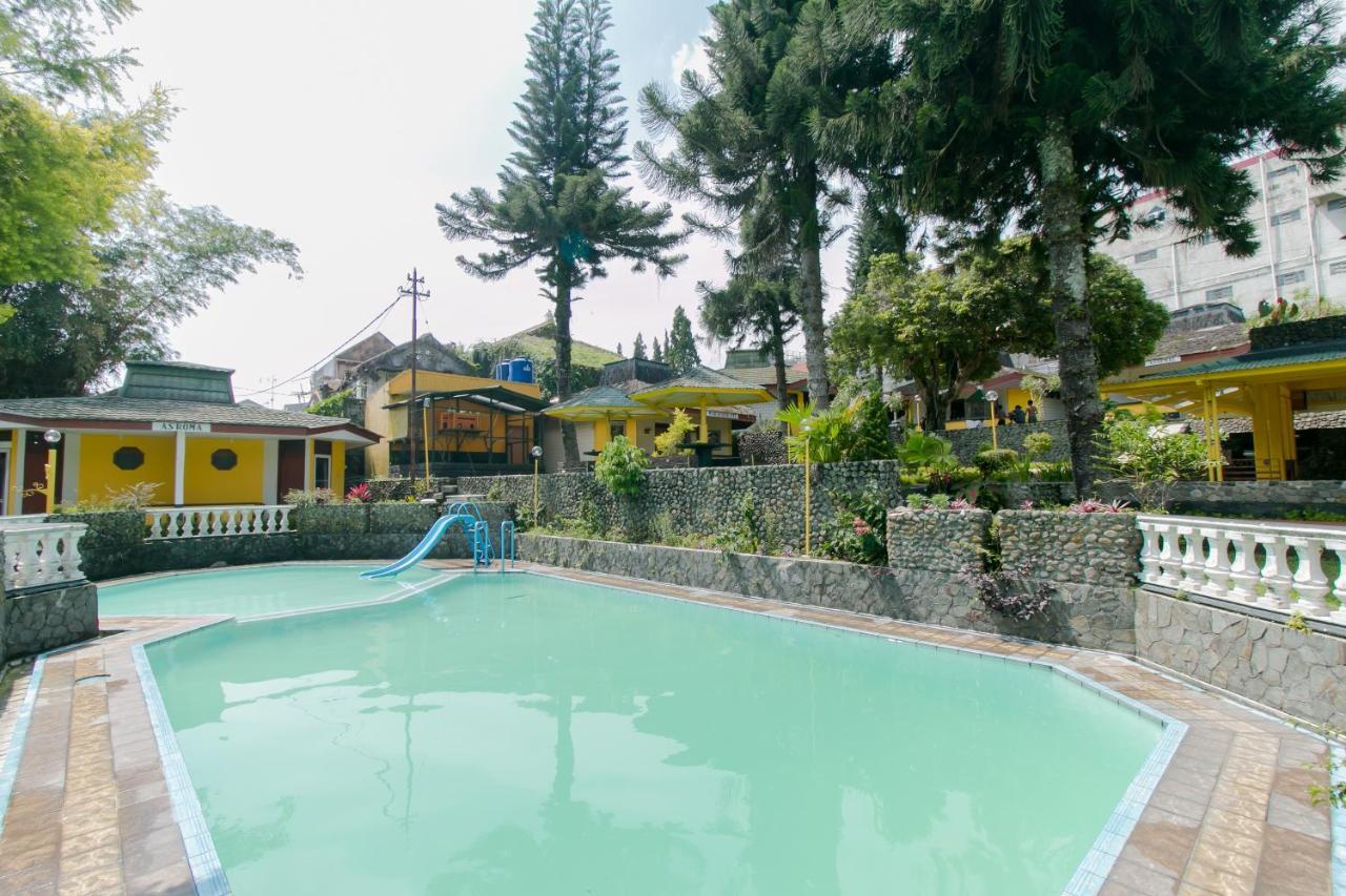 Oyo 1996 Koneng Hotel Cibodas Ngoại thất bức ảnh