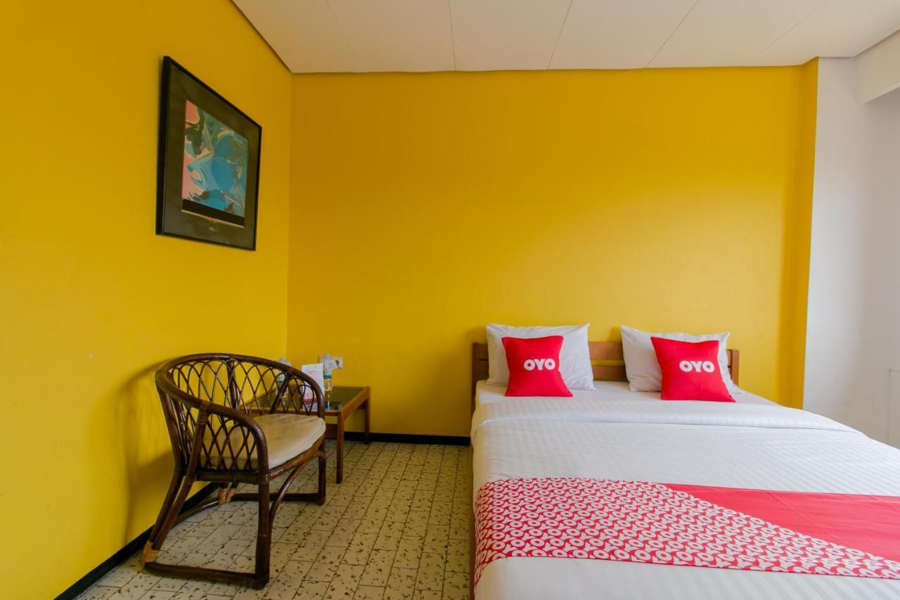 Oyo 1996 Koneng Hotel Cibodas Ngoại thất bức ảnh