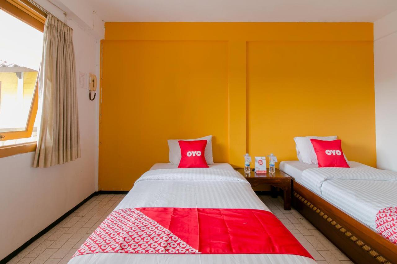 Oyo 1996 Koneng Hotel Cibodas Ngoại thất bức ảnh